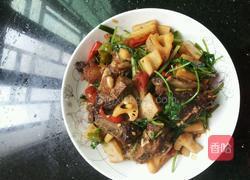 藕闷牛排的做法图解6