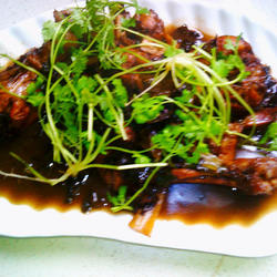 铁观音炖鸡腿的做法[图]