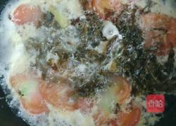 番茄鸡蛋紫菜汤的做法图解4
