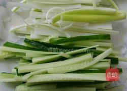 秘制京酱肉丝的做法图解3