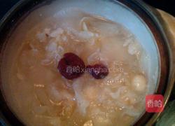 雪梨银耳养颜羹的做法图解9