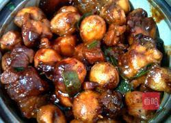 鹌鹑蛋烧肉的做法图解5