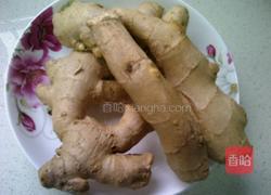 鹌鹑蛋烧肉的做法图解2