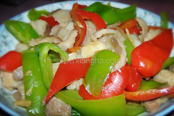 五花肉炒辣椒