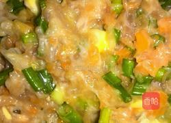 玉米红罗卜肉饺的做法图解2