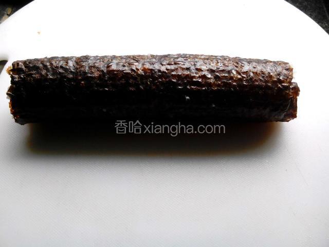 竹帘卷卷好紫菜。