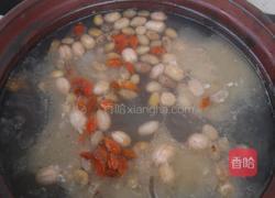 花生猪脚汤的做法图解2