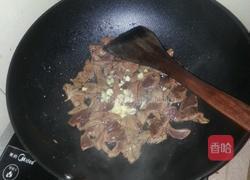 辣椒炒猪肝的做法图解2