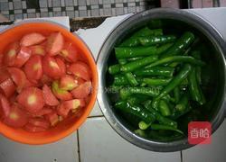 青椒鸡的做法图解1