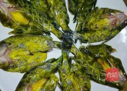 酱料开屏黄骨鱼的做法图解1