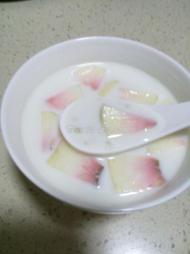 装好，开吃！也可以冷藏后食用，风味更佳！
