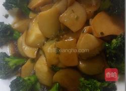 西兰花炒杏鲍菇的做法图解6