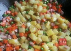 火腿洋芋闷饭的做法图解4