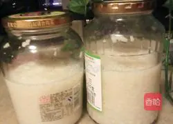 Illustration of homemade sweet wine fermentation 6