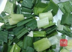 香菇滑鸡的做法图解1