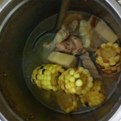 玉米葛根猪肉汤的做法[图]