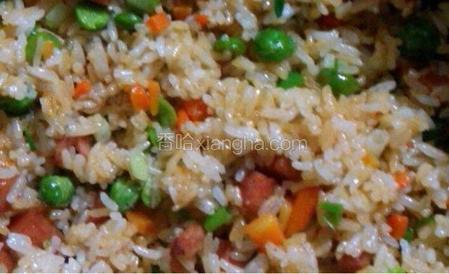 青豆炒饭