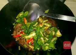 开胃辣椒肉片的做法图解4