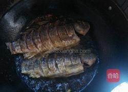 香滑鲫鱼的做法图解4