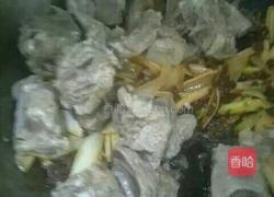 辣炒排骨的做法图解5