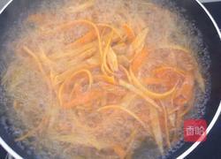 糖渍橙皮的做法图解1