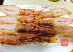 蒜蓉开边虾的做法图解1