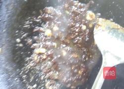 豆瓣酱焖鱼的做法图解4