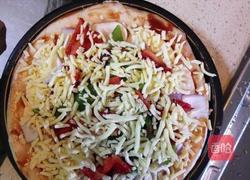 培根什锦披萨的做法图解3