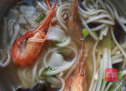 鲜虾面的做法图解7