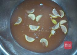 脆皮炸鸡的做法图解1