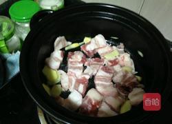豆角干炒花腩的做法图解4