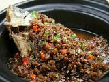 外婆菜煮鲫鱼的做法[图]