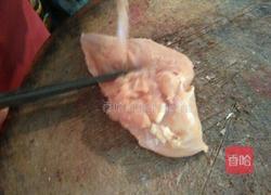 正宗辣子鸡丁的做法图解2