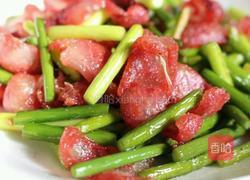 蒜苔炒腊肠的做法图解6