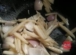 藕条炒葱头的做法图解4