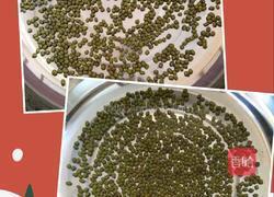 绿豆芽的做法图解1