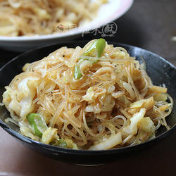 虾皮粉丝炒包菜的做法[图]