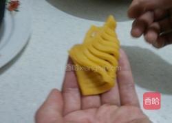 蛋黄菊花馓的做法图解9