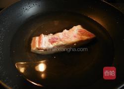 铁板香干五花肉的做法图解1