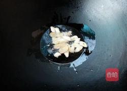 胡萝卜炒猪肝的做法图解3