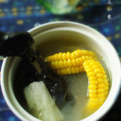 淮山玉米乌鸡汤的做法[图]