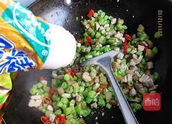 榨菜肉末四季豆的做法图解9