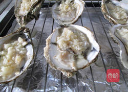 蒜香烤生蚝的做法图解8