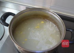 咸蛋果仁粥的做法图解4