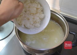 咸蛋果仁粥的做法图解6