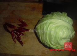 手撕包菜的做法图解1