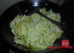 手撕包菜的做法图解3