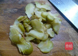 榨菜炒苦瓜的做法图解5