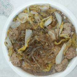 白菜肉丸粉丝煲的做法[图]