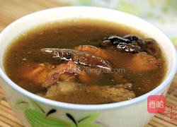 牛肝菌猪骨汤的做法图解6